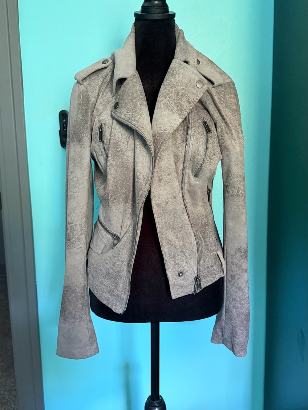 Light Gray Distressed Faux Suede Moto Jacket Asymmetrical Zip BNCI Blanc Noir S